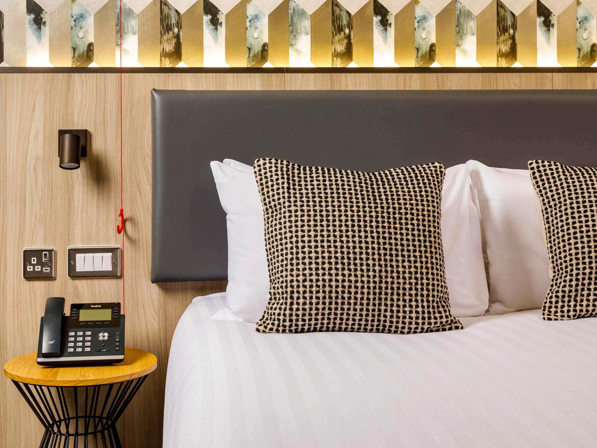 Mercure Newport エクステリア 写真