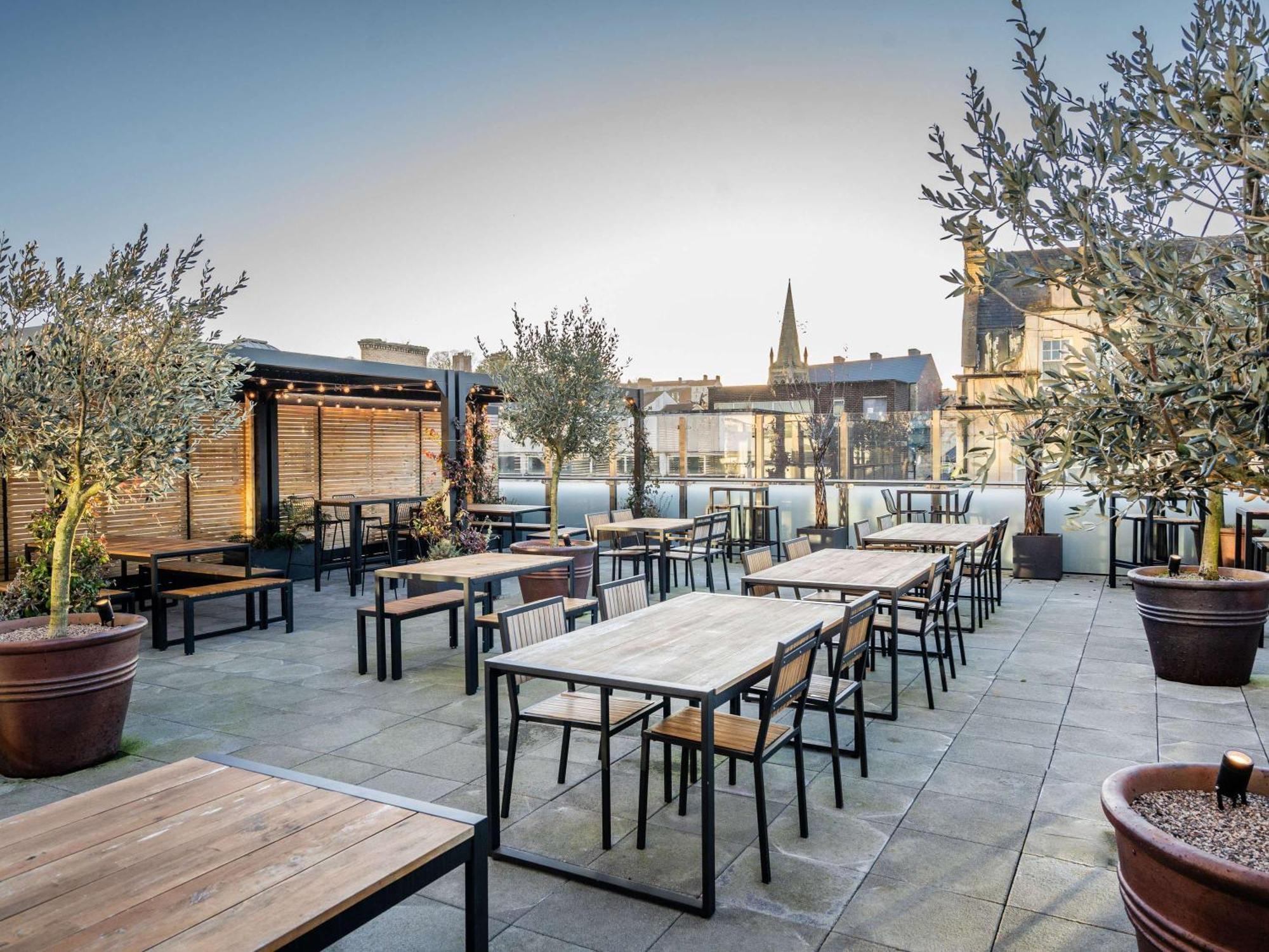 Mercure Newport エクステリア 写真