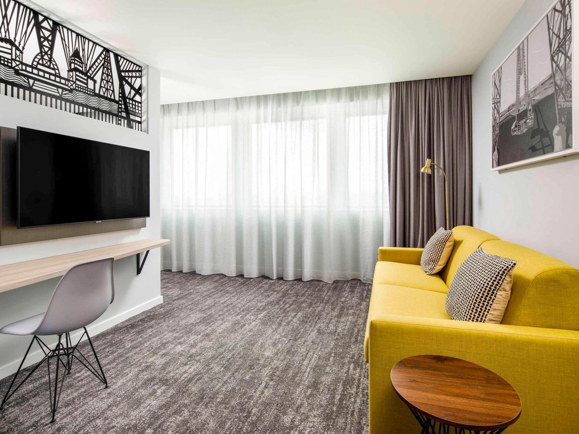 Mercure Newport エクステリア 写真