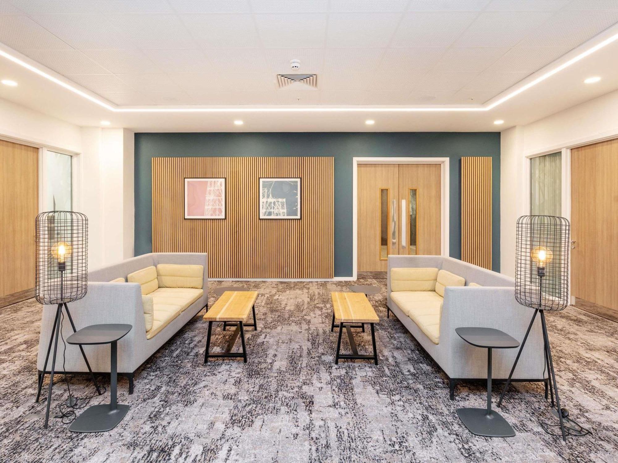 Mercure Newport エクステリア 写真