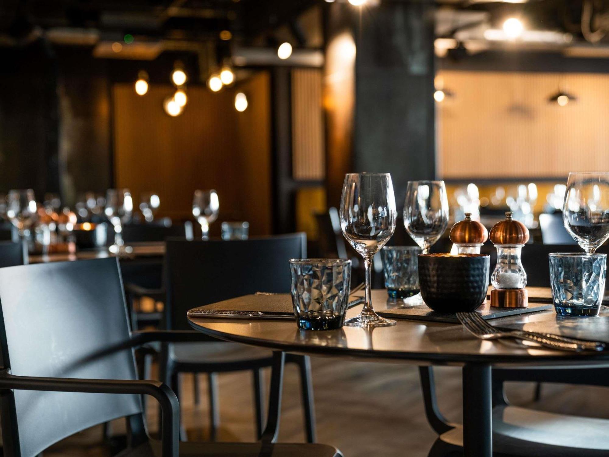 Mercure Newport エクステリア 写真
